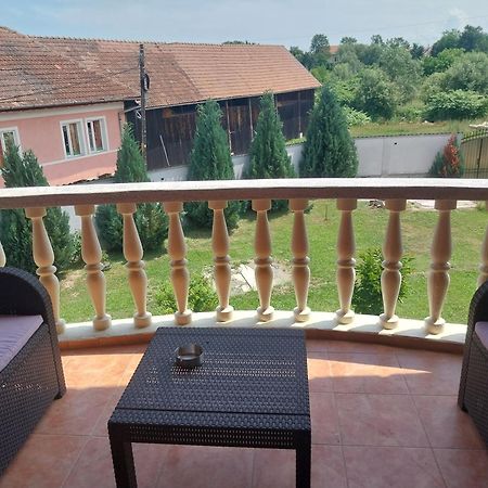 Serena House Cîrţişoara Exterior foto