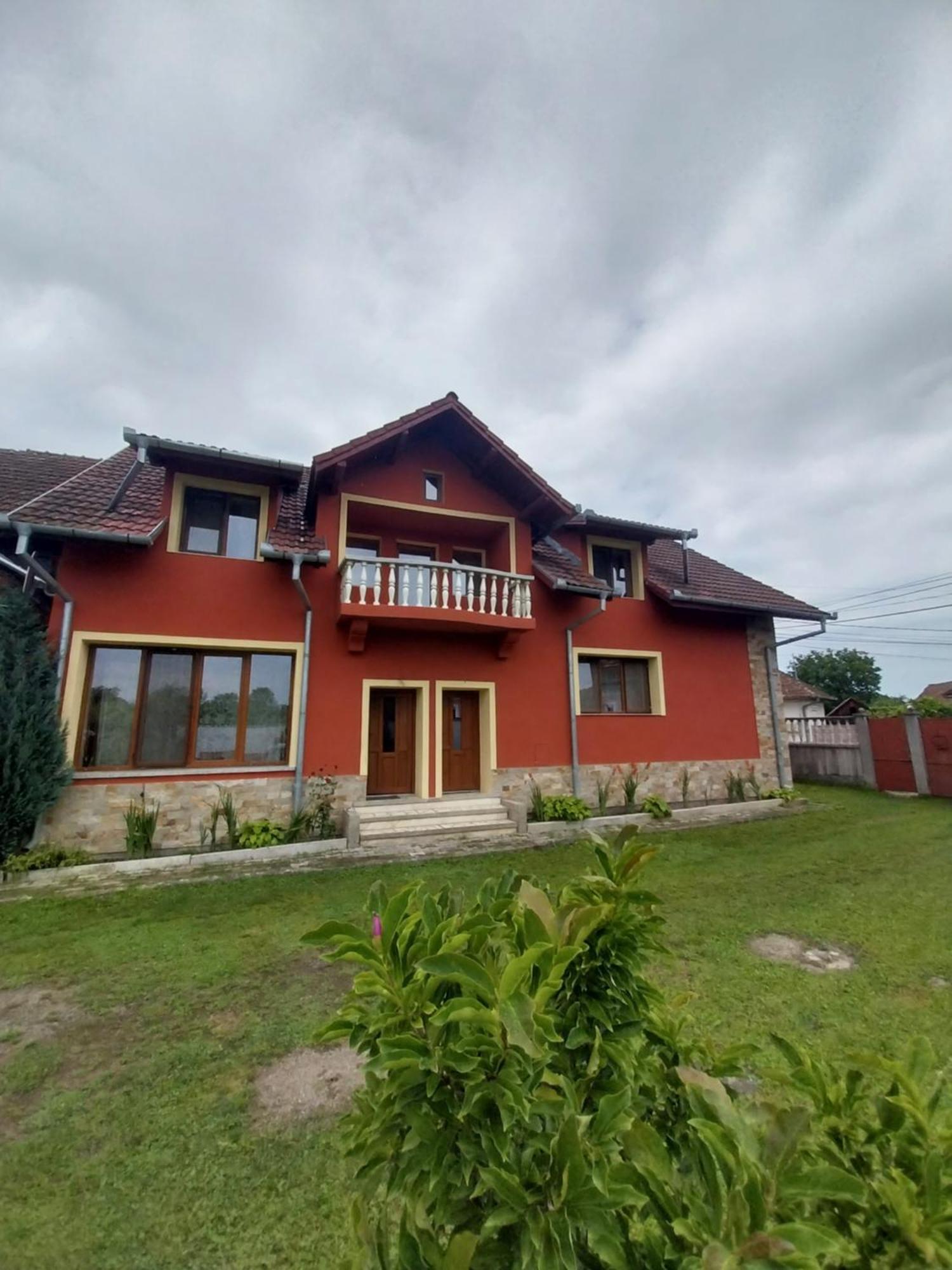 Serena House Cîrţişoara Exterior foto